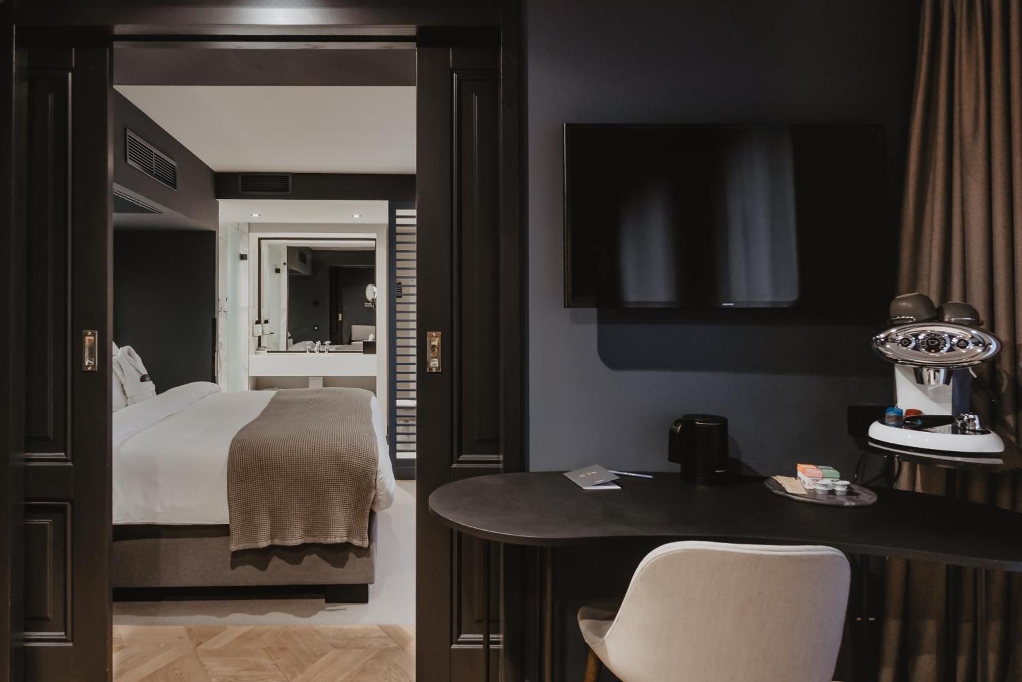 Hotel The Nox